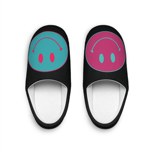 WRESTLERAVE SMILEY FACE SLIPPERS